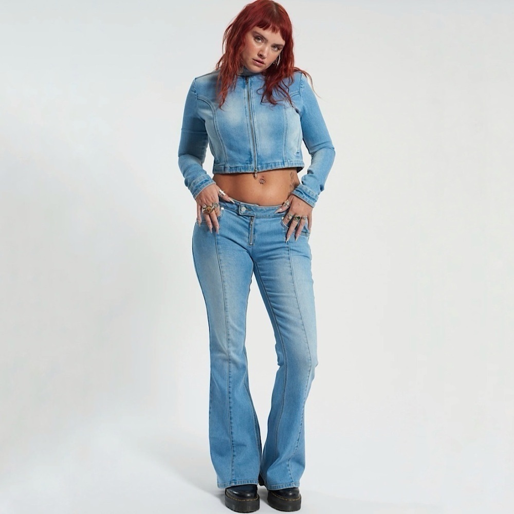 NWT The Ragged Priest Low Rider Bootcut Jean Flare Stretch Denim Light Blue 38